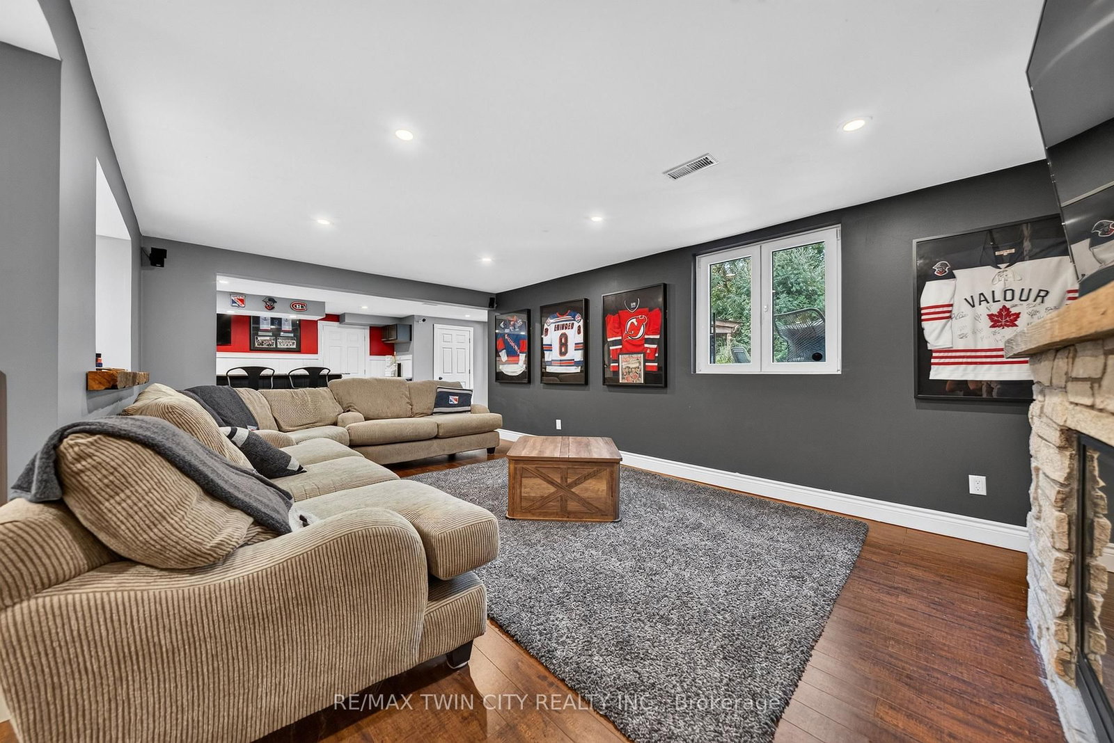50 Roehampton Court • Kitchener, ON photo 39