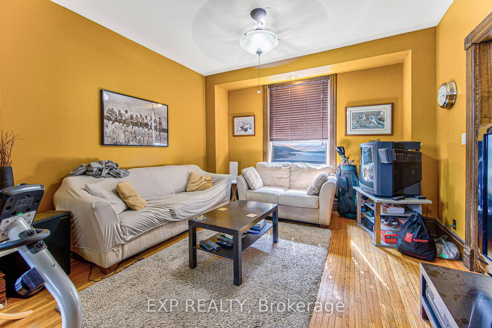 153 Fountain Street N • Cambridge, ON photo 6