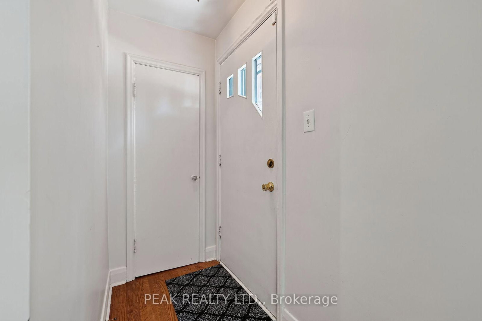 78 Belleview Avenue • Kitchener, ON photo 9