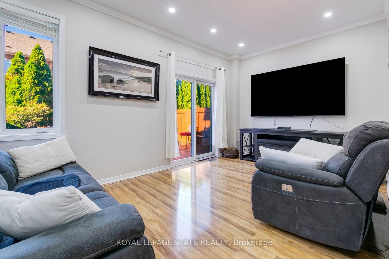 33 Panorama Way • Hamilton, ON photo 18