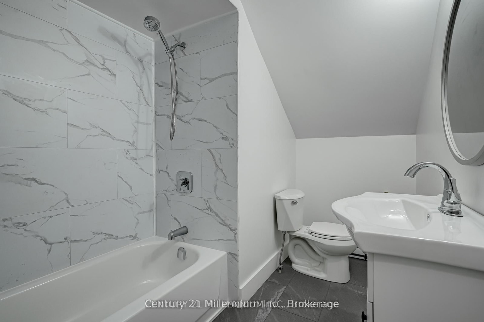276 Edward Street • North Huron, ON photo 21