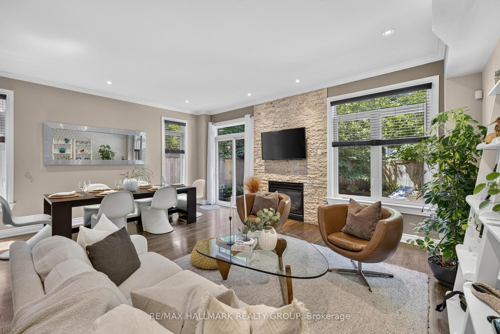 856 Norton Avenue • Ottawa, ON photo 12