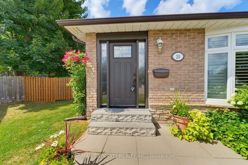 20 Clover Court