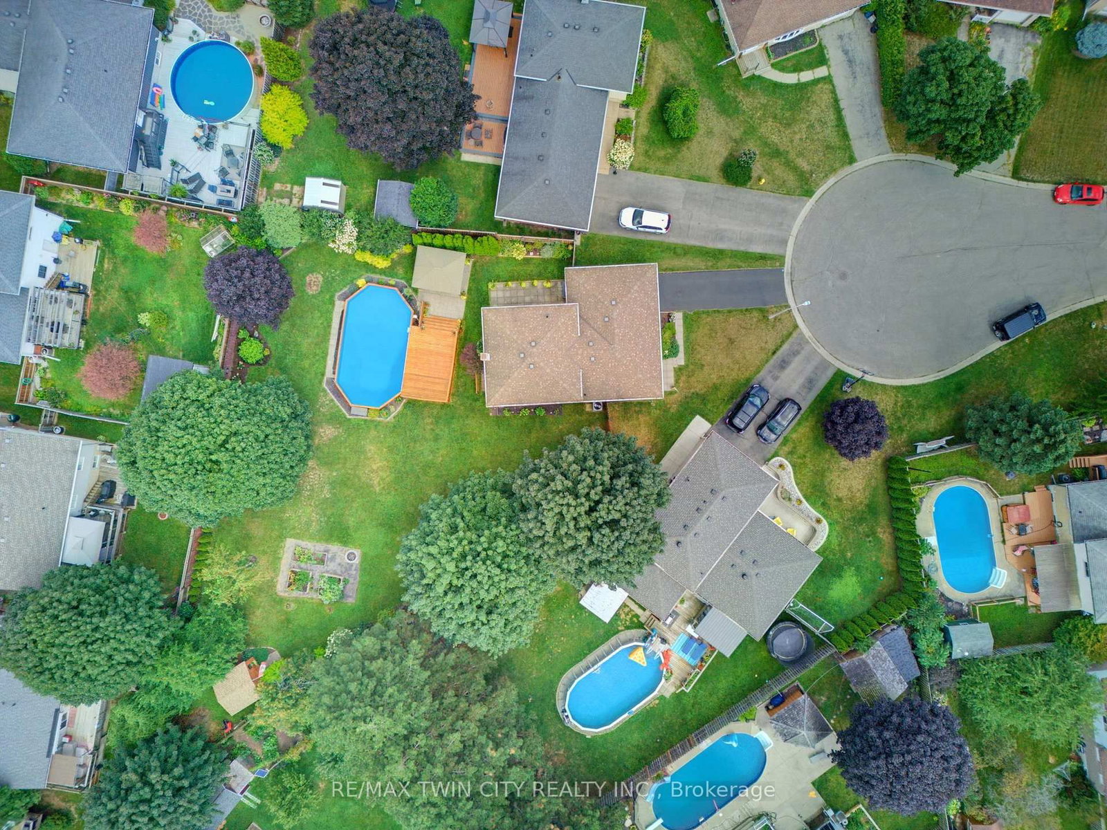 20 Clover Court • Brant, ON photo 39