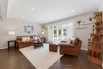 20 Clover Court • Brant, ON photo 5