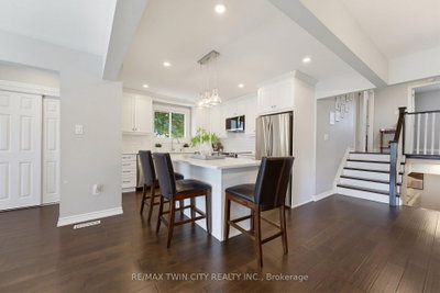 20 Clover Court • Brant, ON photo 8