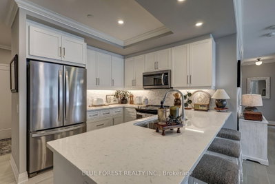 1975 Fountain Grass Drive • #105 • London South, ON photo 9