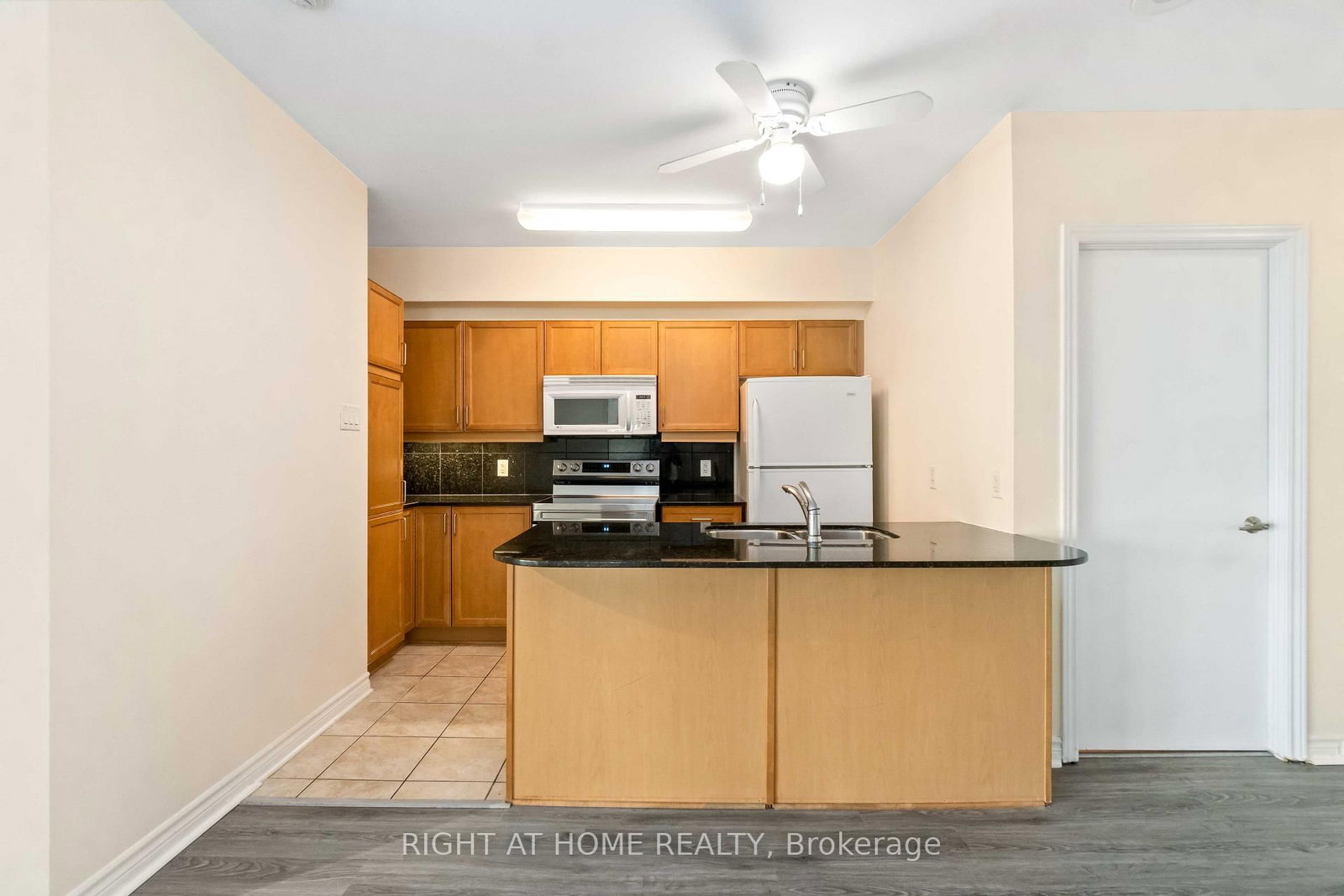 445 Laurier Avenue W • #701 • Ottawa, ON photo 11