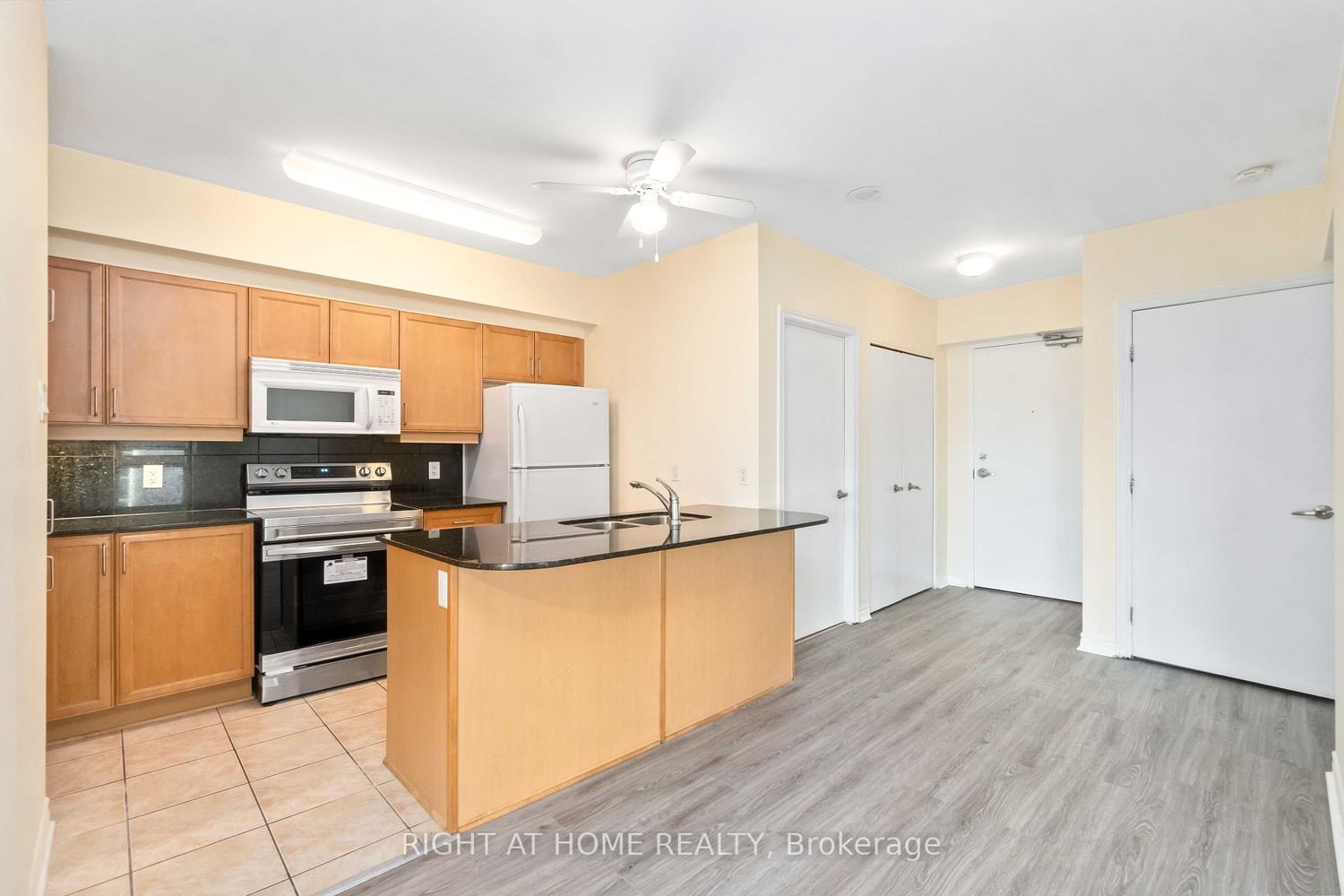 445 Laurier Avenue W • #701 • Ottawa, ON photo 12