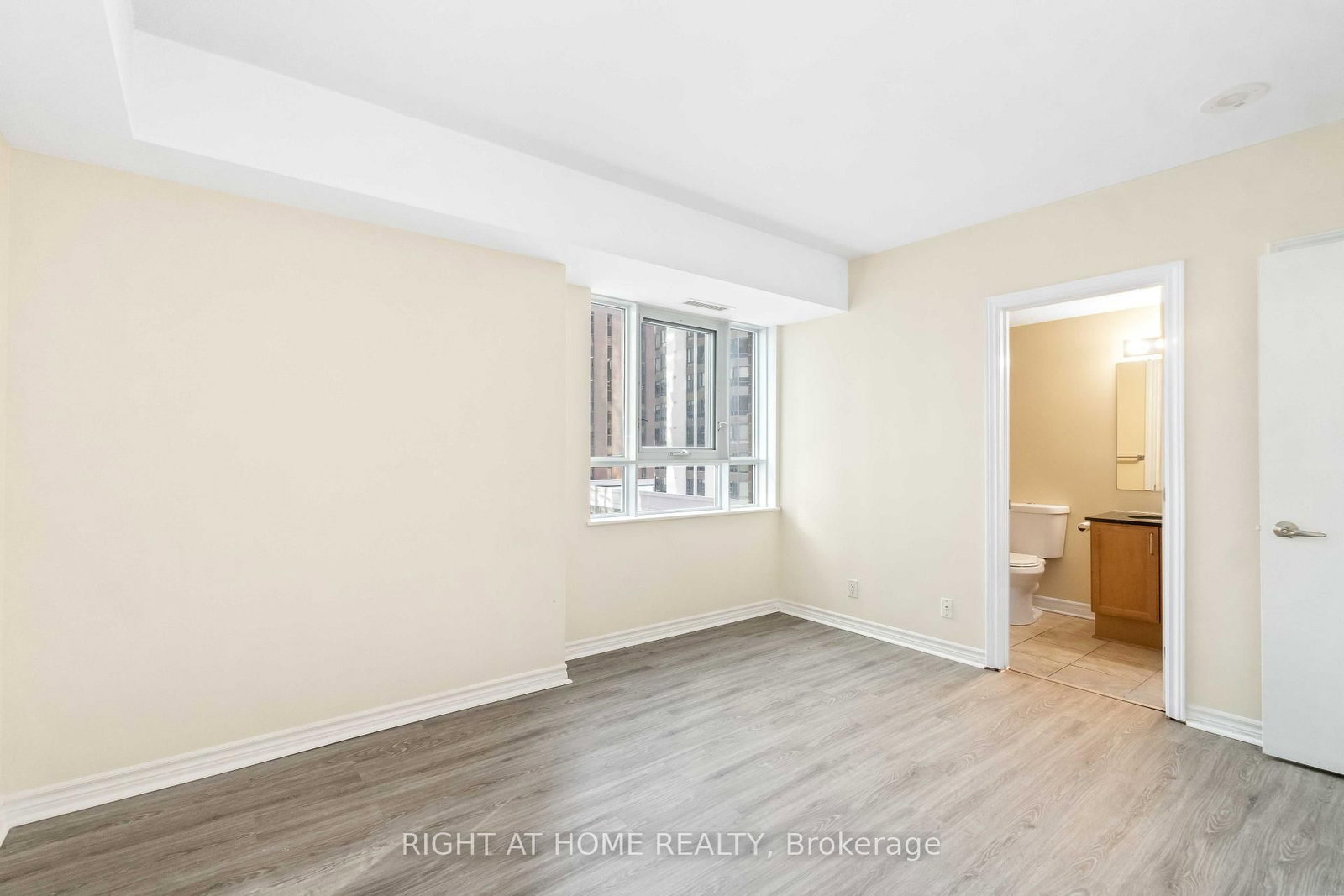 445 Laurier Avenue W • #701 • Ottawa, ON photo 16