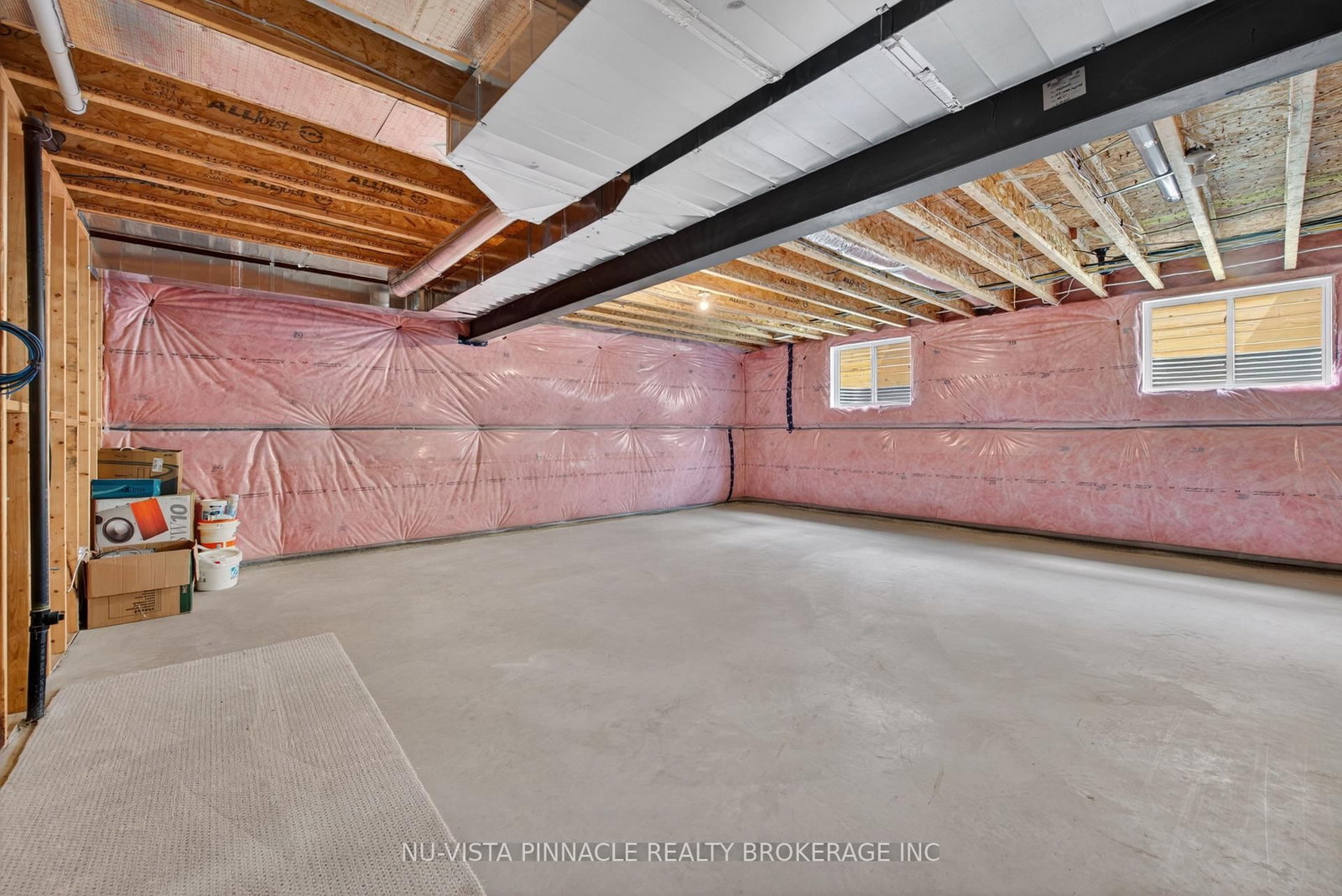 2572 LUCAS Avenue • Strathroy-Caradoc, ON photo 39
