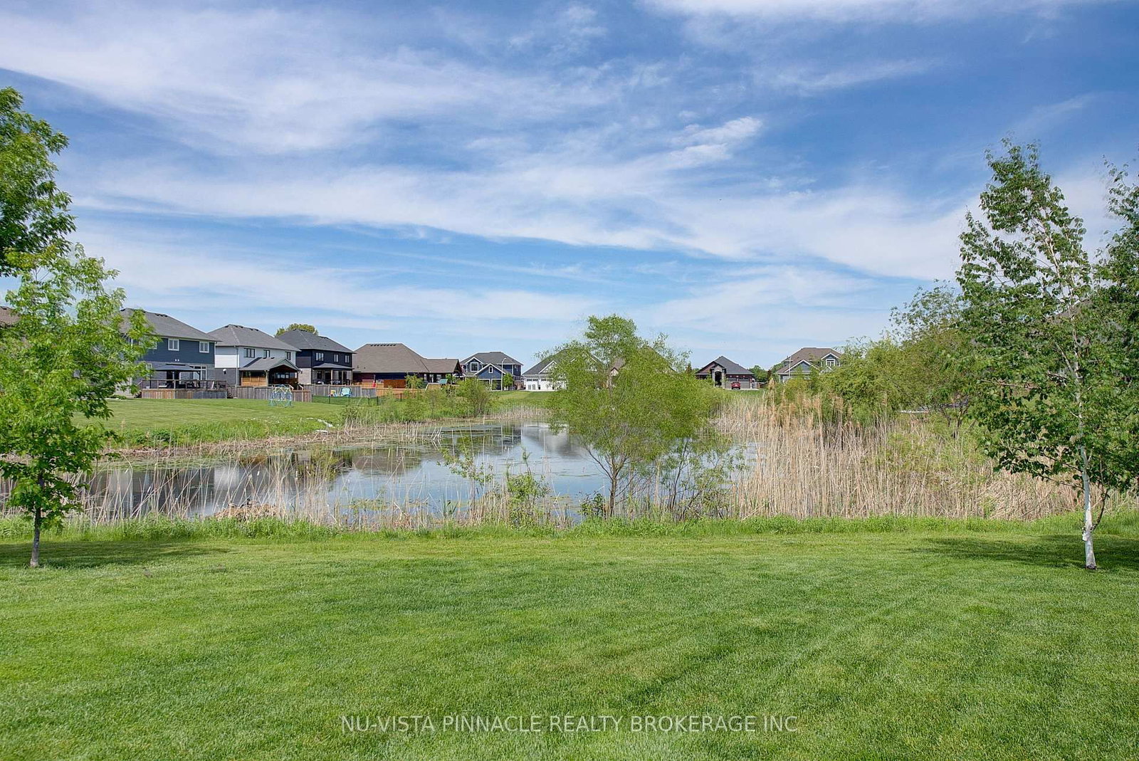 2572 LUCAS Avenue • Strathroy-Caradoc, ON photo 47