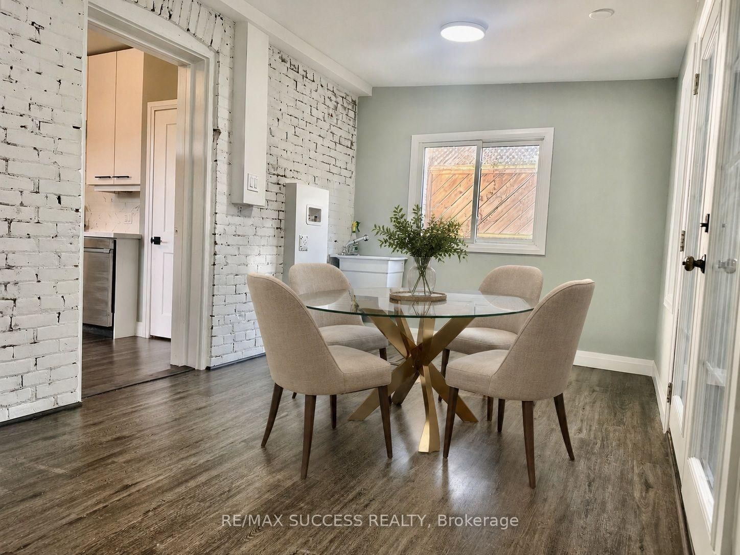 21 Webling Street • Brantford, ON photo 11