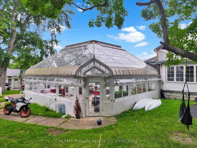 13693 Niagara River Parkway • Niagara Falls, ON photo 4