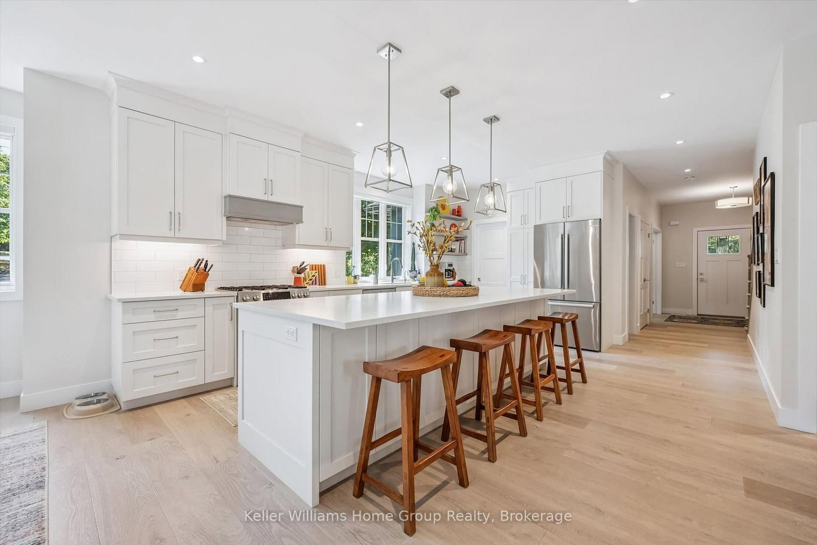 24 FOREST HILL Drive • Guelph, ON photo 13