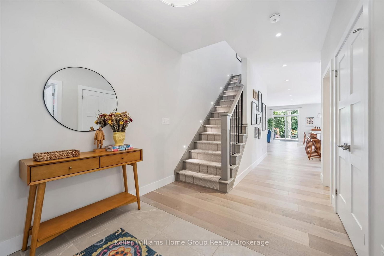 24 FOREST HILL Drive • Guelph, ON photo 19