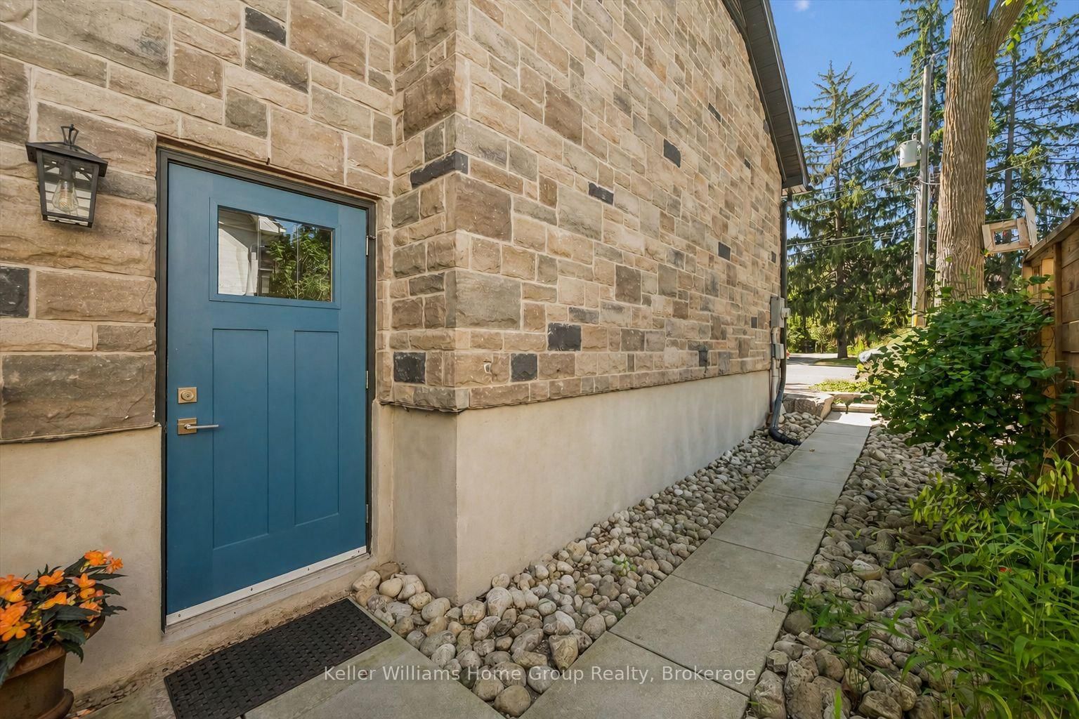 24 FOREST HILL Drive • Guelph, ON photo 29