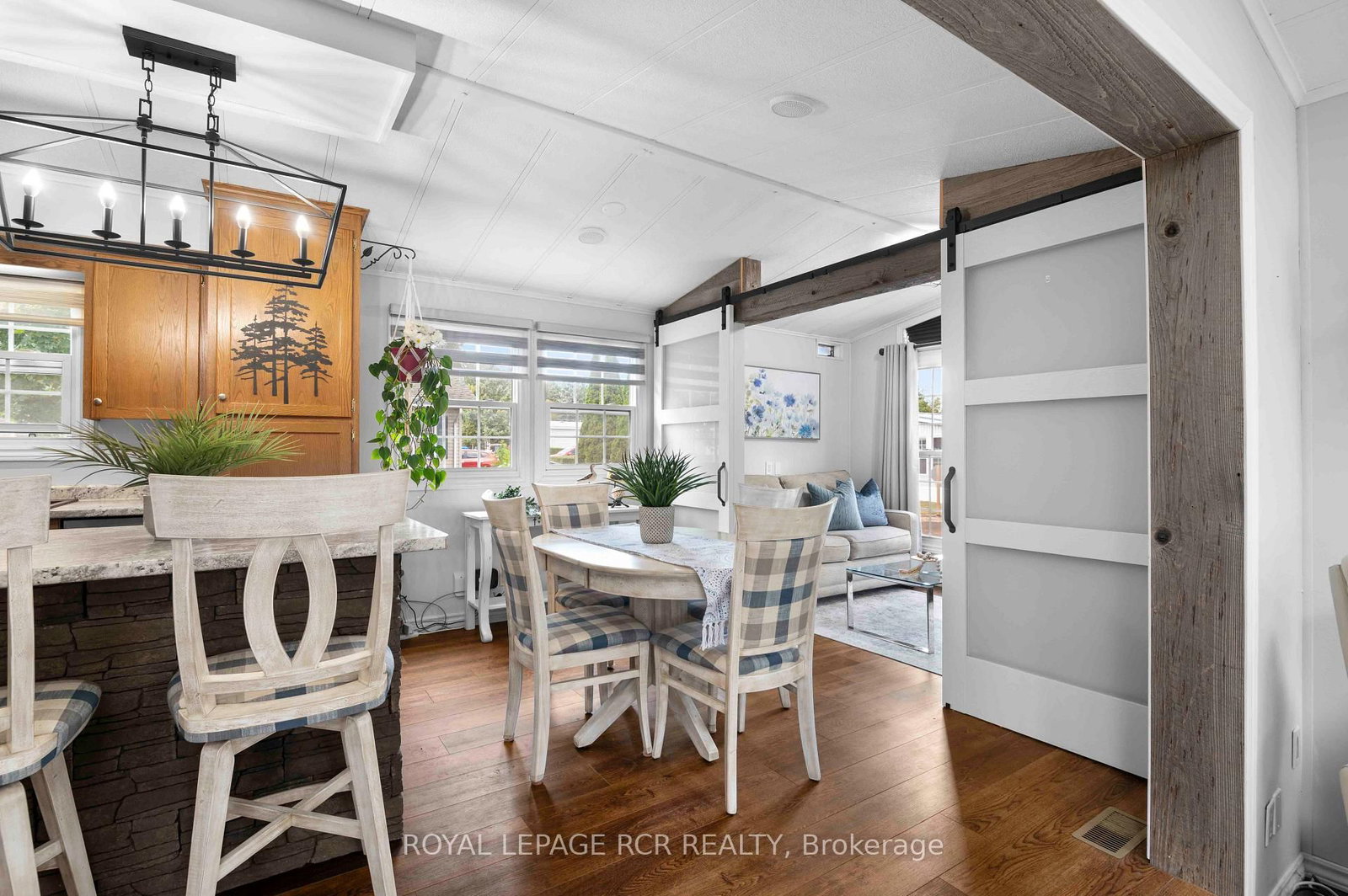 465 Spruce Street • Centre Wellington, ON photo 12
