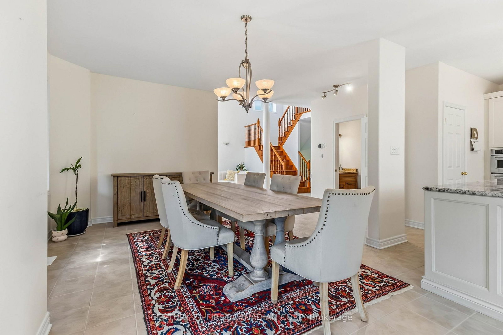 1223 Thornley Street • London South, ON photo 15