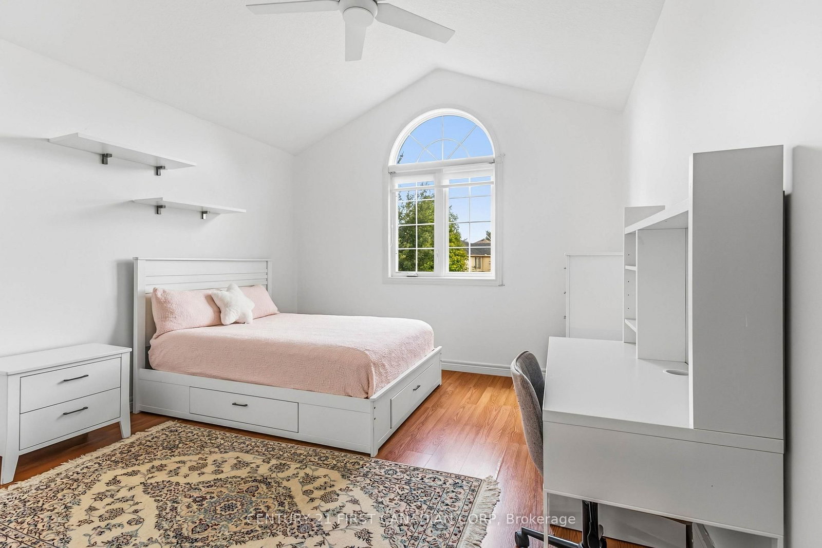 1223 Thornley Street • London South, ON photo 25