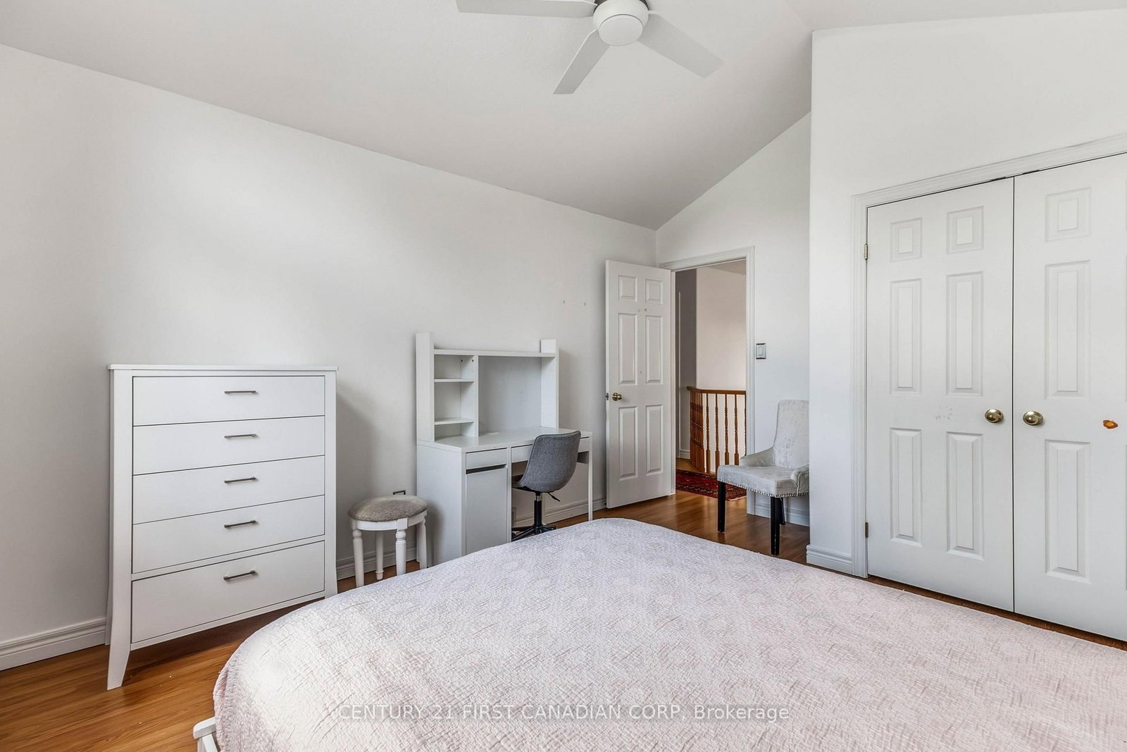 1223 Thornley Street • London South, ON photo 26
