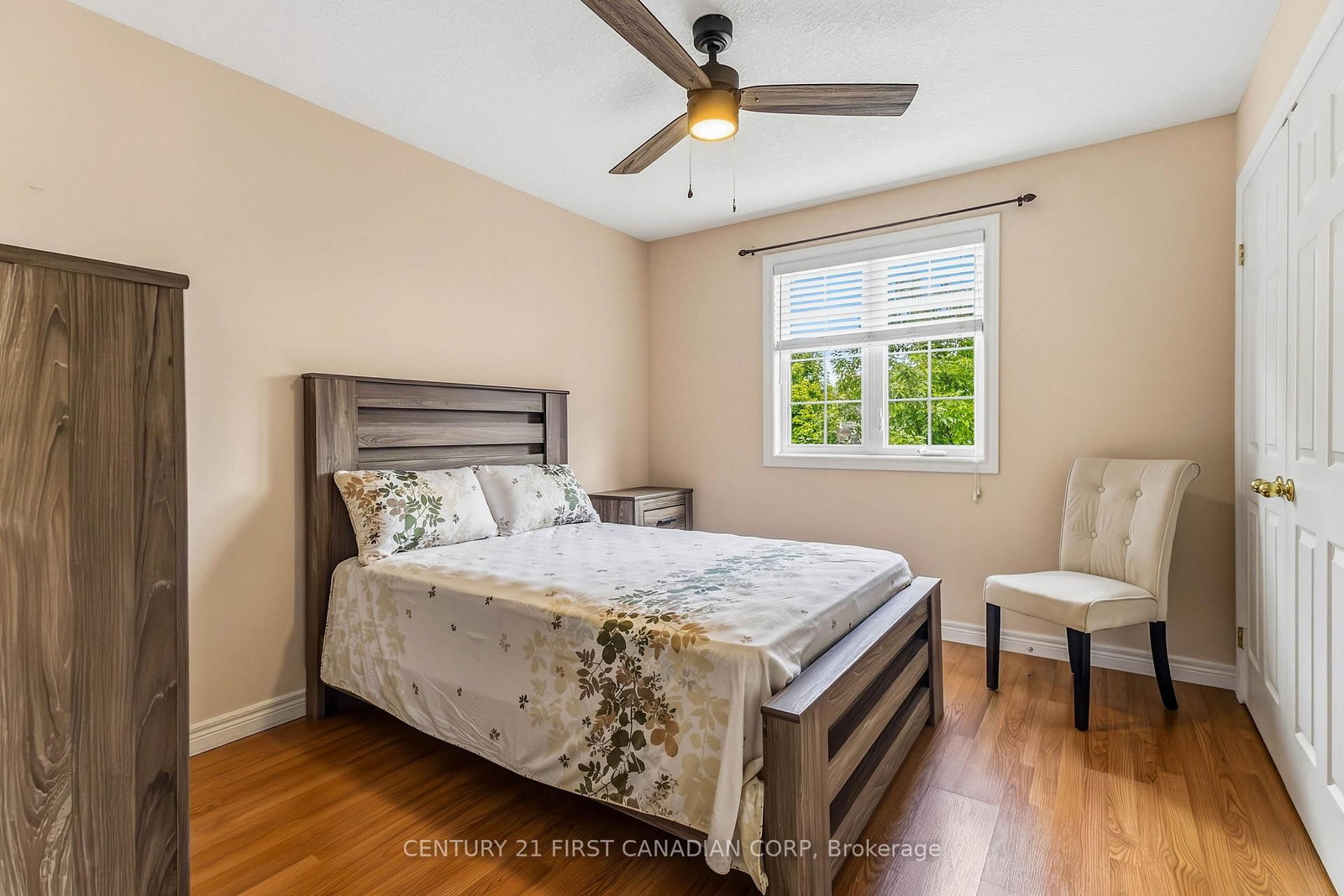 1223 Thornley Street • London South, ON photo 31