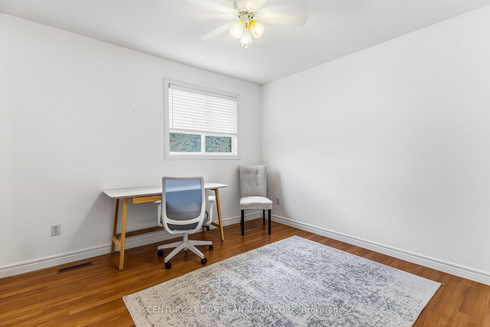1223 Thornley Street • London South, ON photo 33