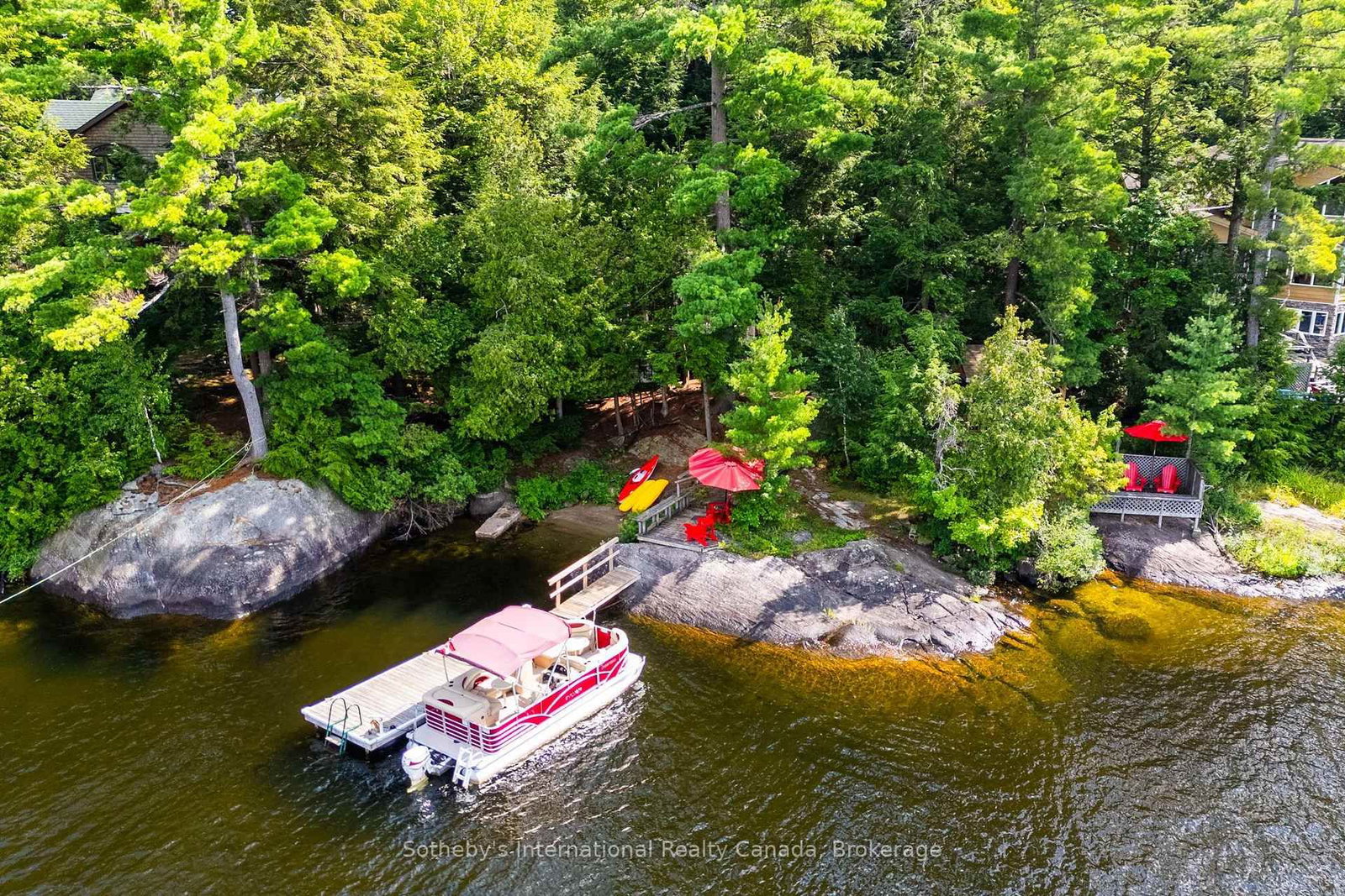 1061 Hurling Point Road • Muskoka Lakes, ON photo 31