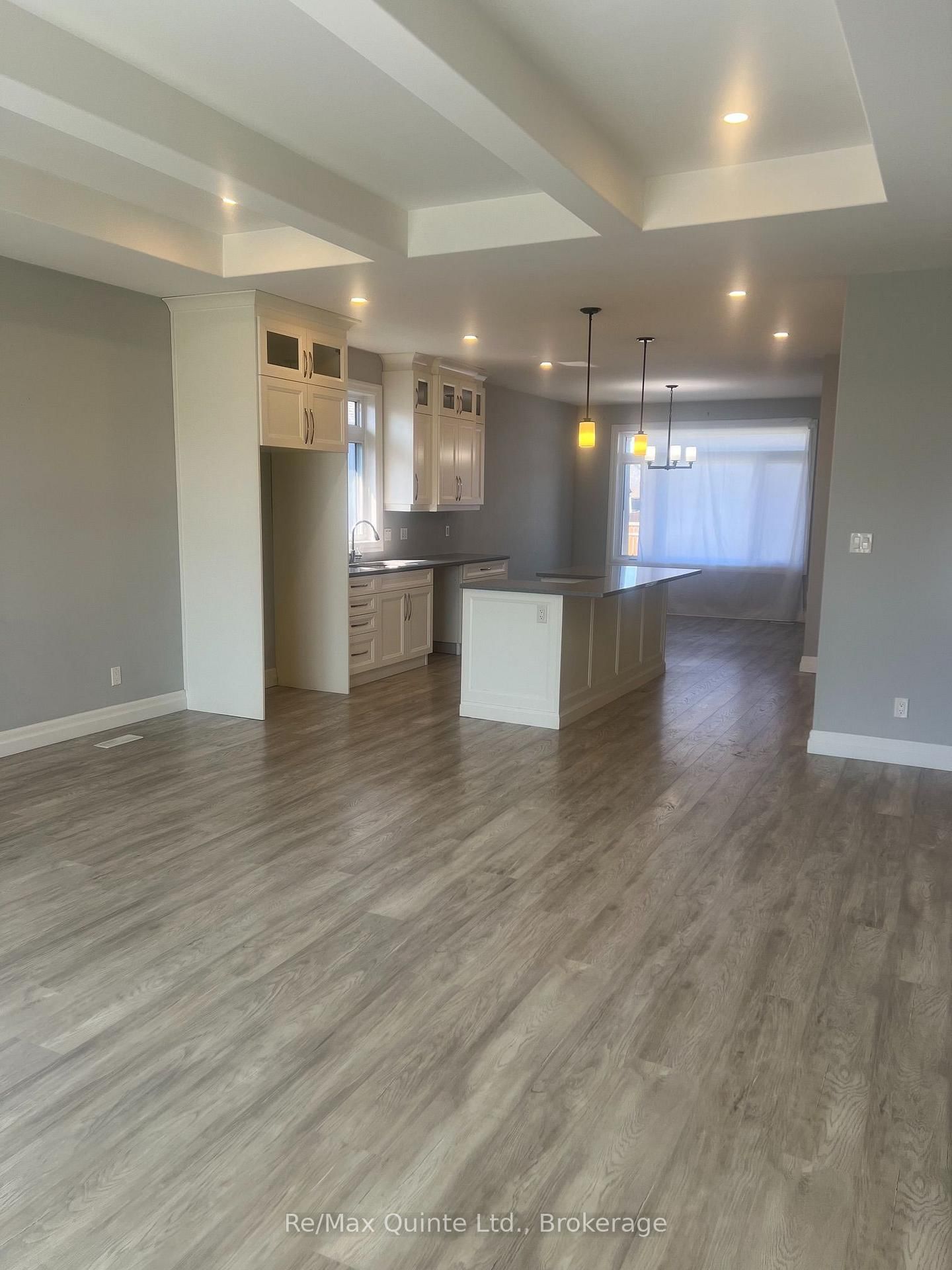 29 Gavin Crescent • Quinte West, ON photo 9