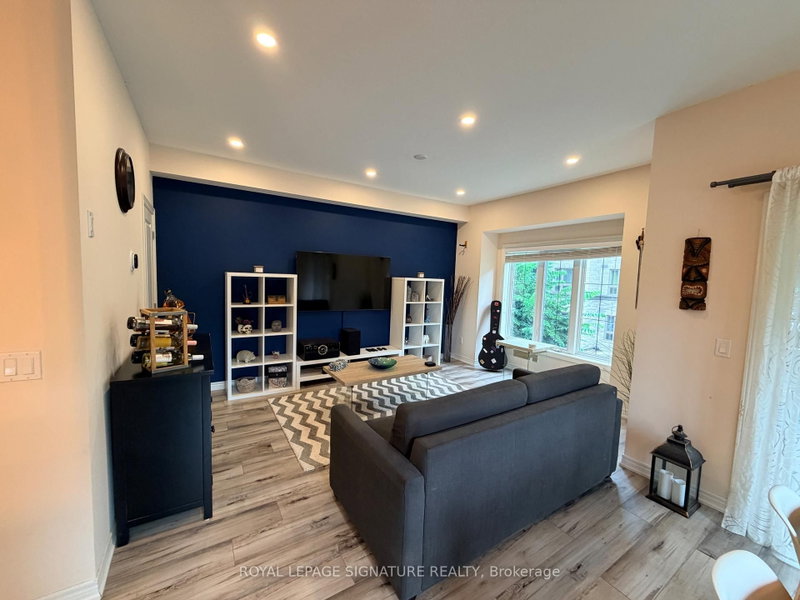 44 Southshore Crescent