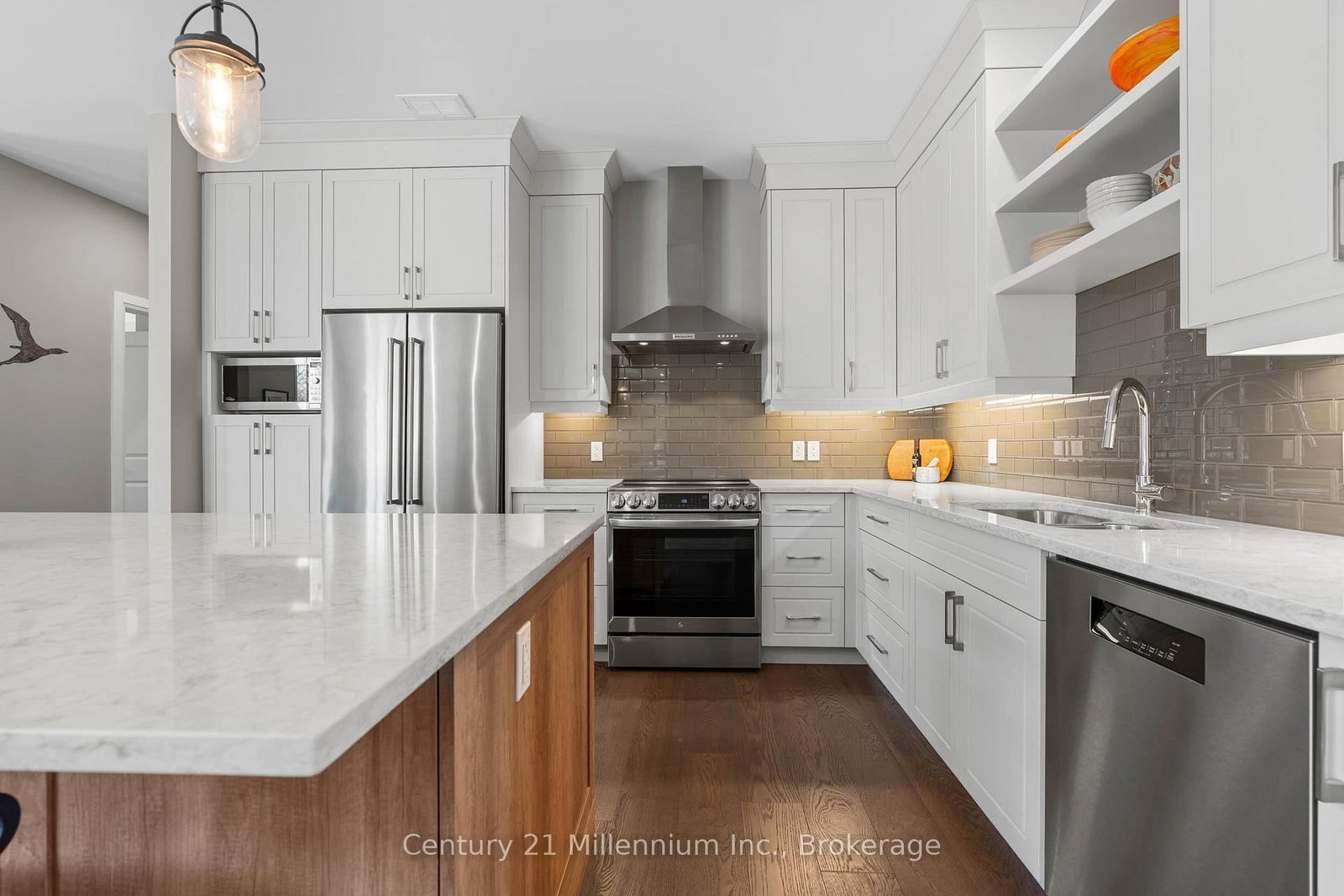 401 Algoma Crescent • Georgian Bluffs, ON photo 18