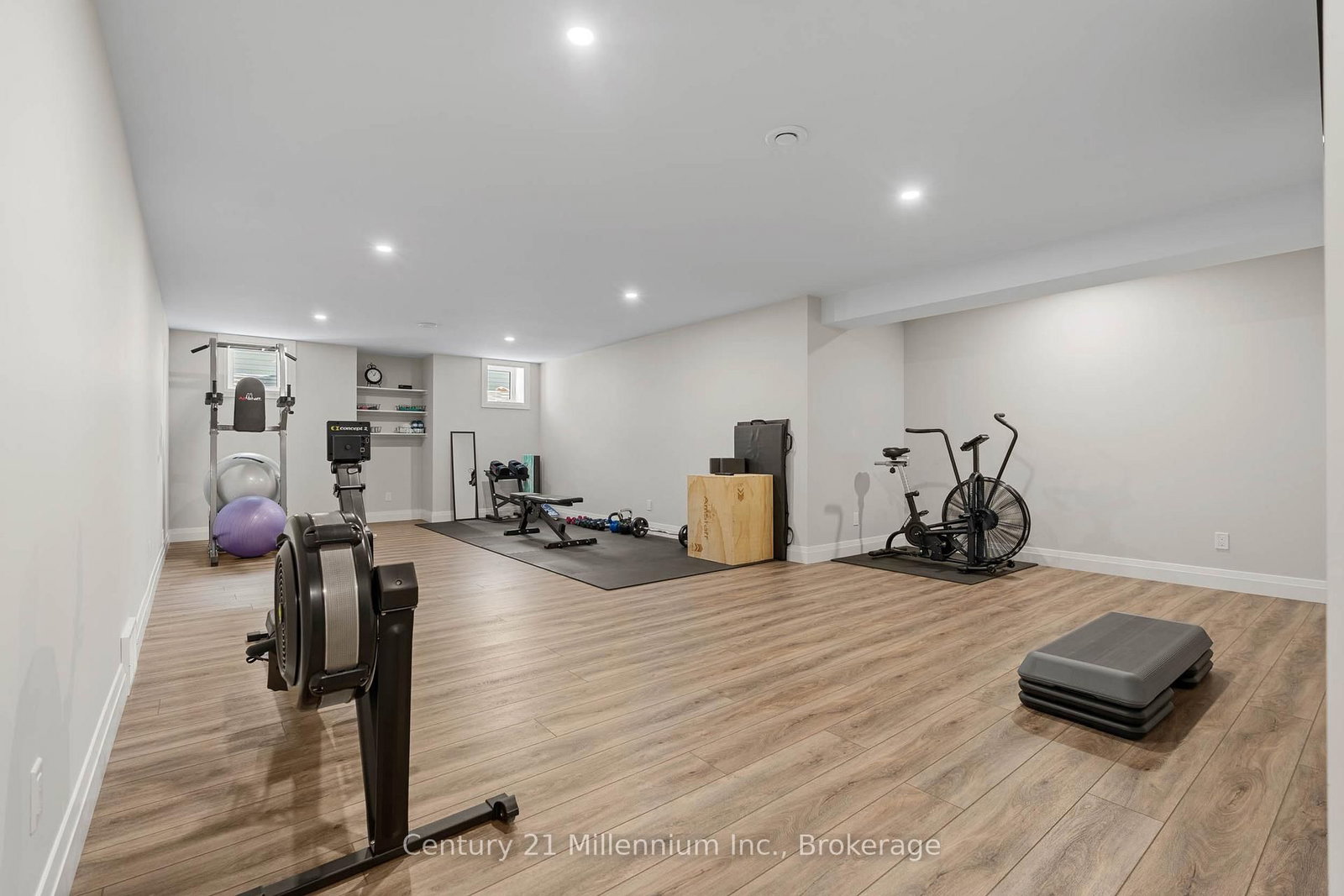 401 Algoma Crescent • Georgian Bluffs, ON photo 36