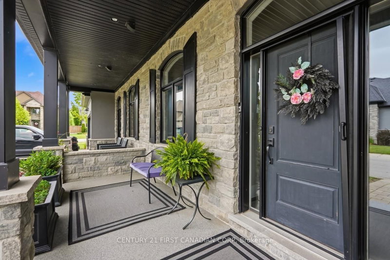 4 - 2215 Callingham Drive