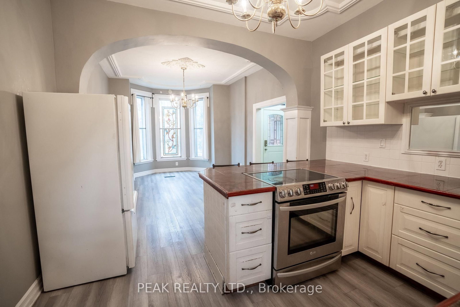127 East Avenue S • Hamilton, ON photo 10