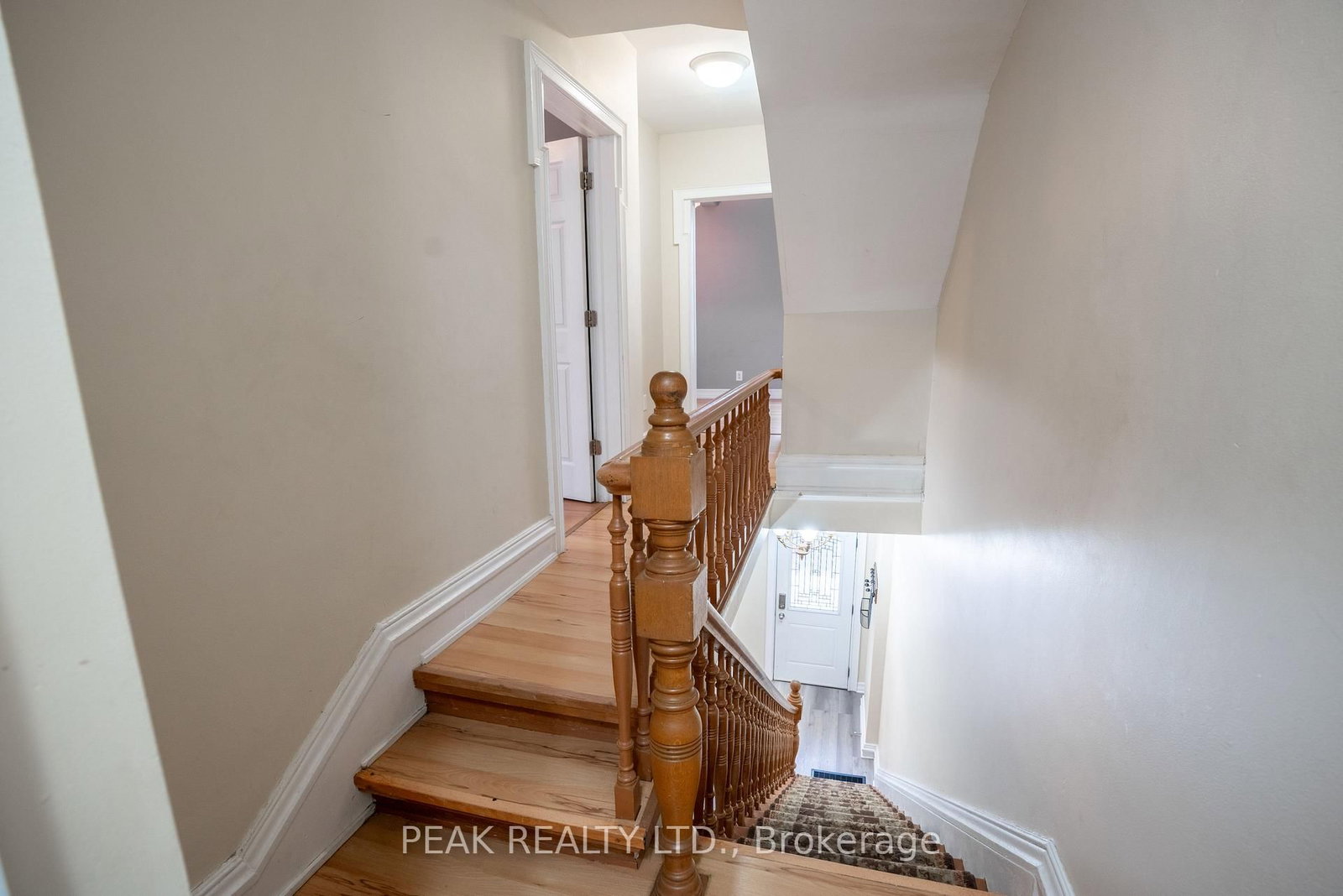127 East Avenue S • Hamilton, ON photo 13