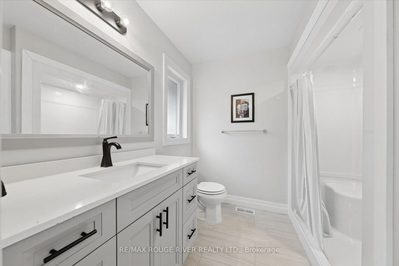 25 Ambrosia Terrace • Quinte West, ON photo 20