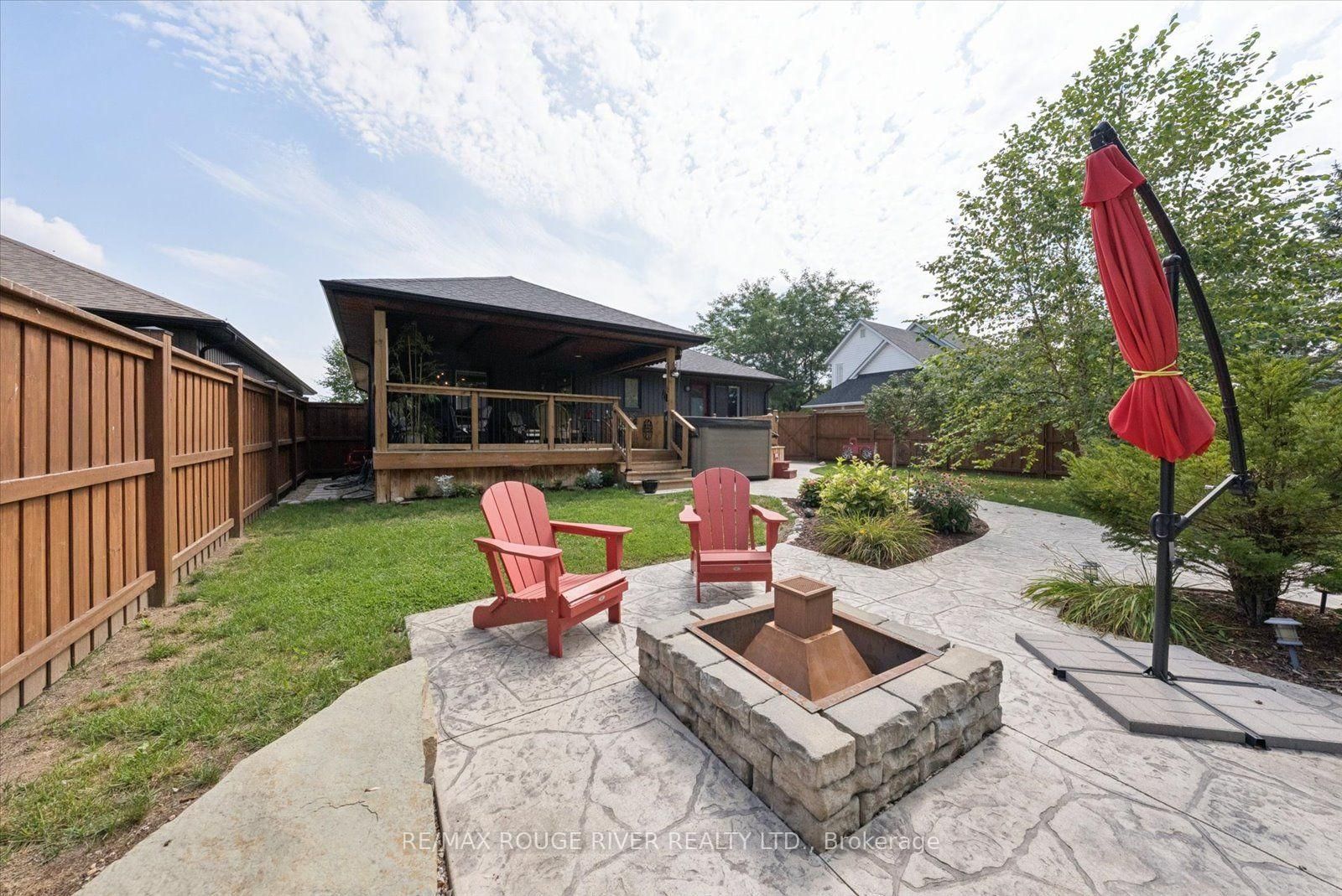 25 Ambrosia Terrace • Quinte West, ON photo 39