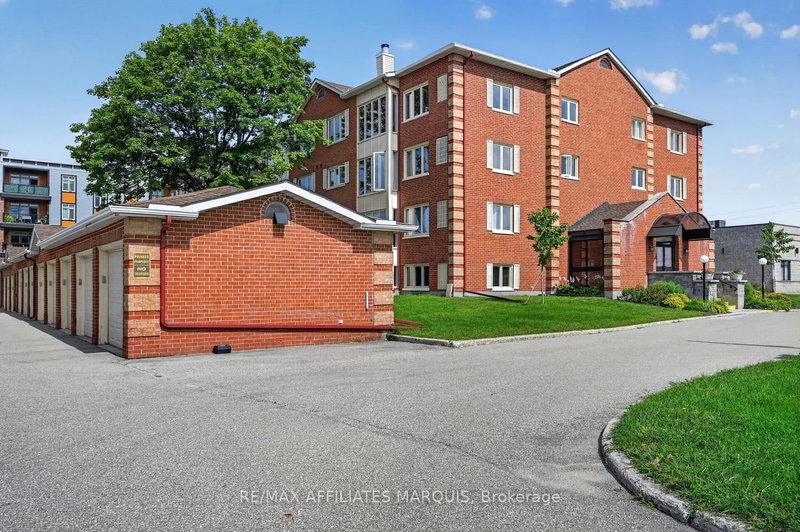 106 - 10 Armstrong Drive