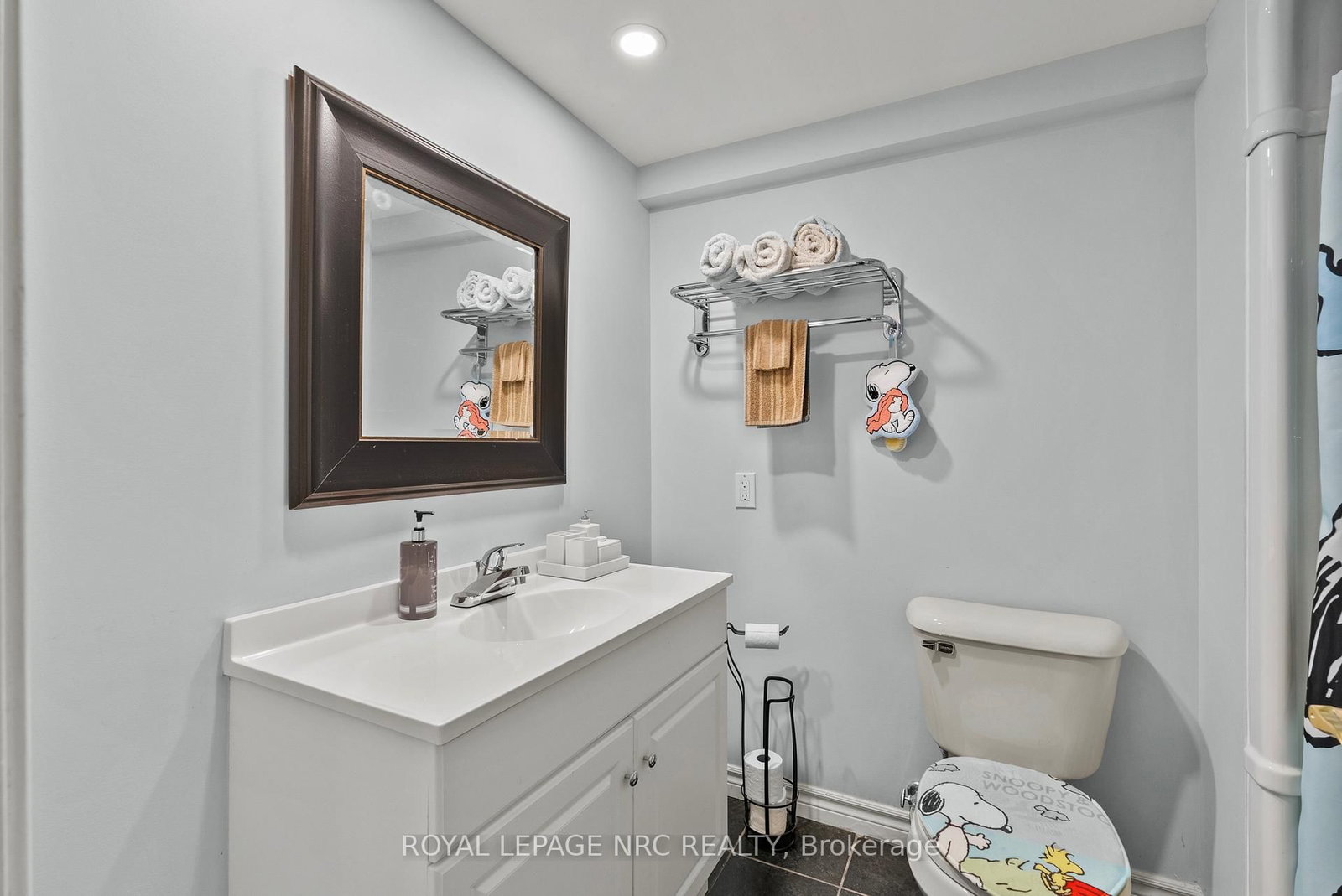 16 DUMFRIES Street • Niagara-on-the-Lake, ON photo 29