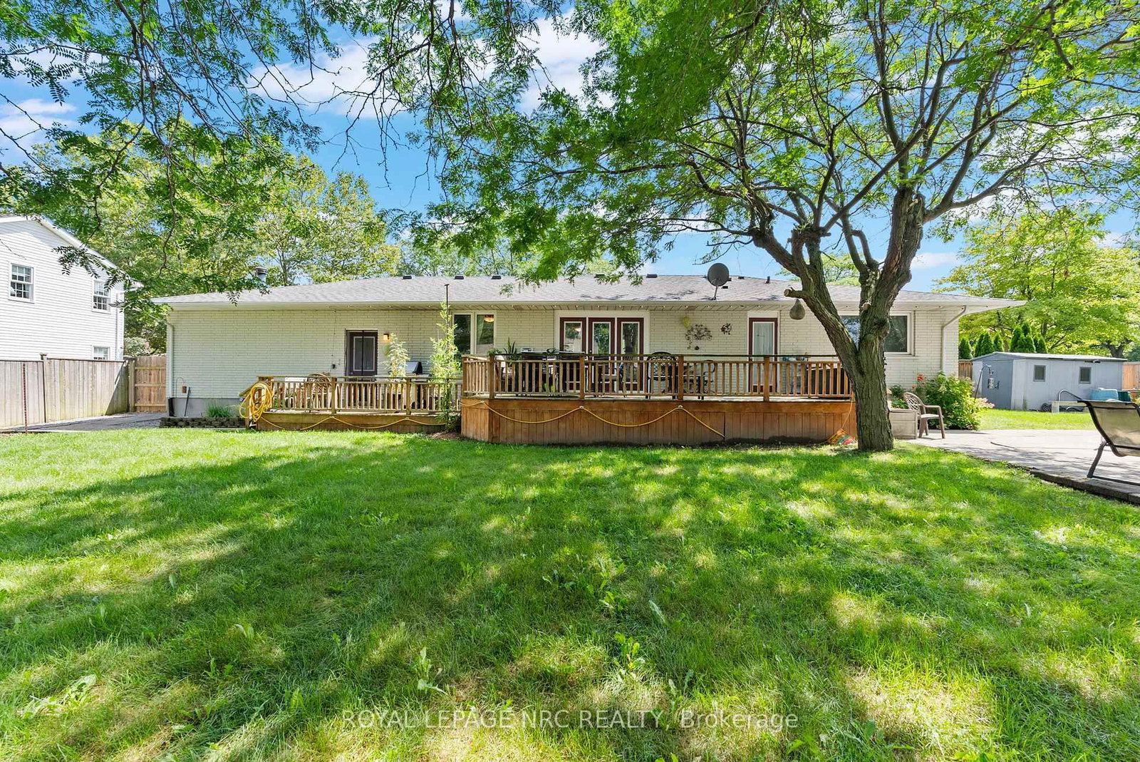 16 DUMFRIES Street • Niagara-on-the-Lake, ON photo 32
