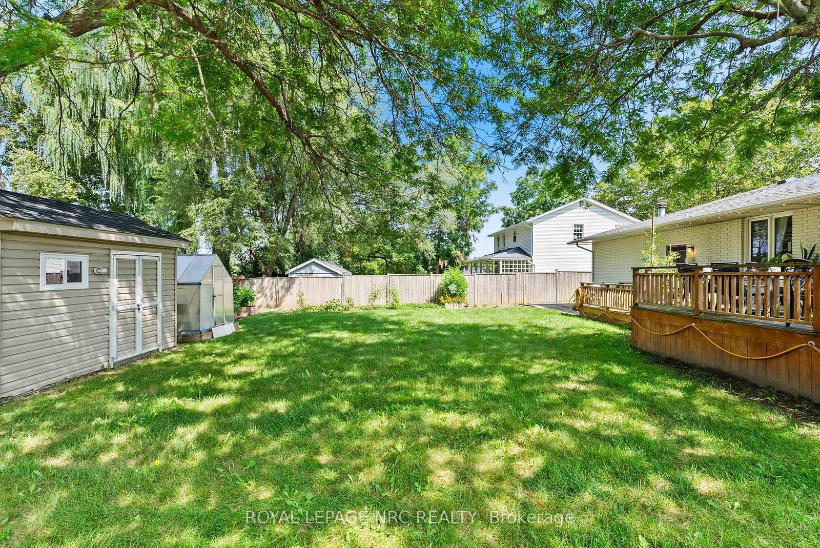 16 DUMFRIES Street • Niagara-on-the-Lake, ON photo 37