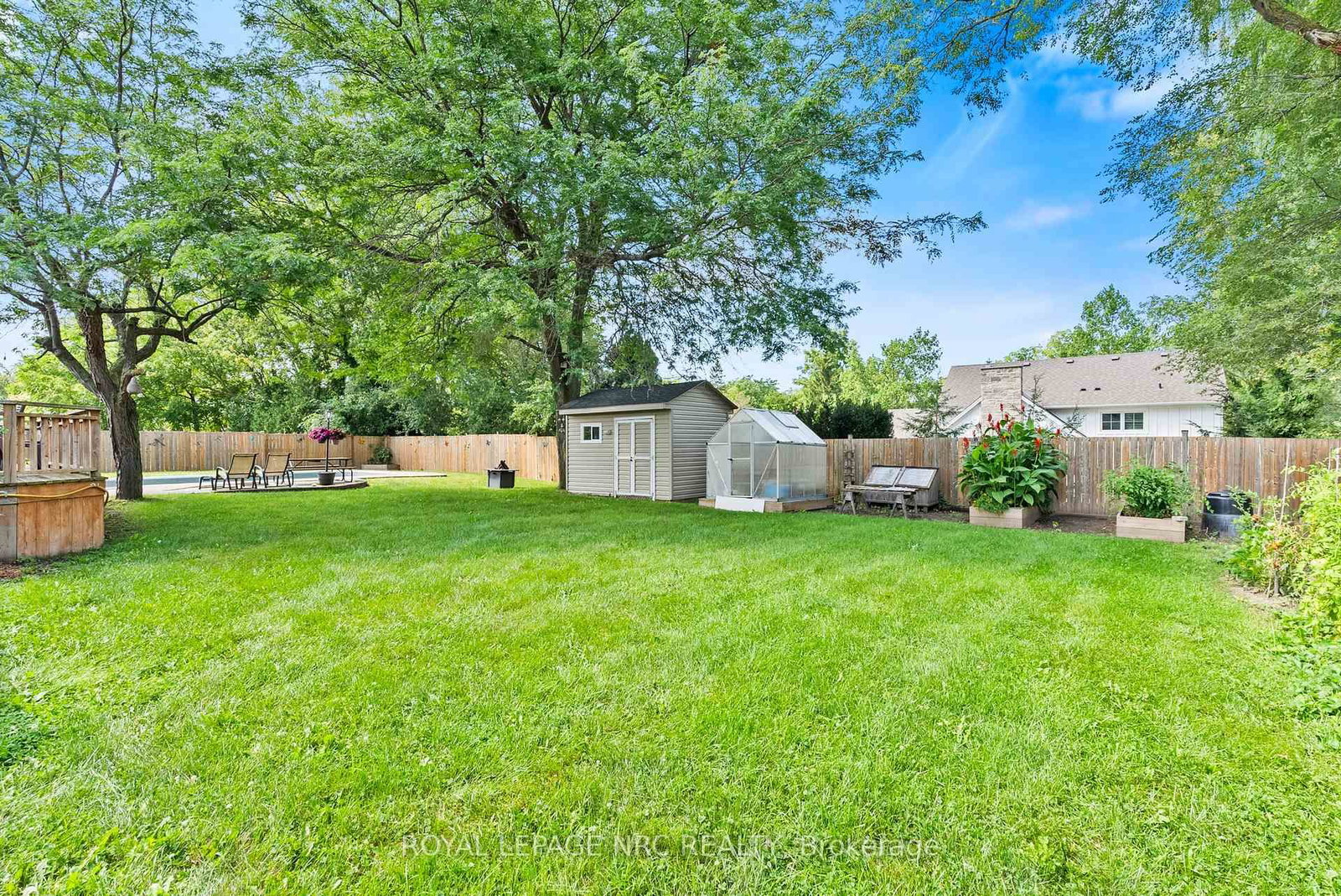 16 DUMFRIES Street • Niagara-on-the-Lake, ON photo 39