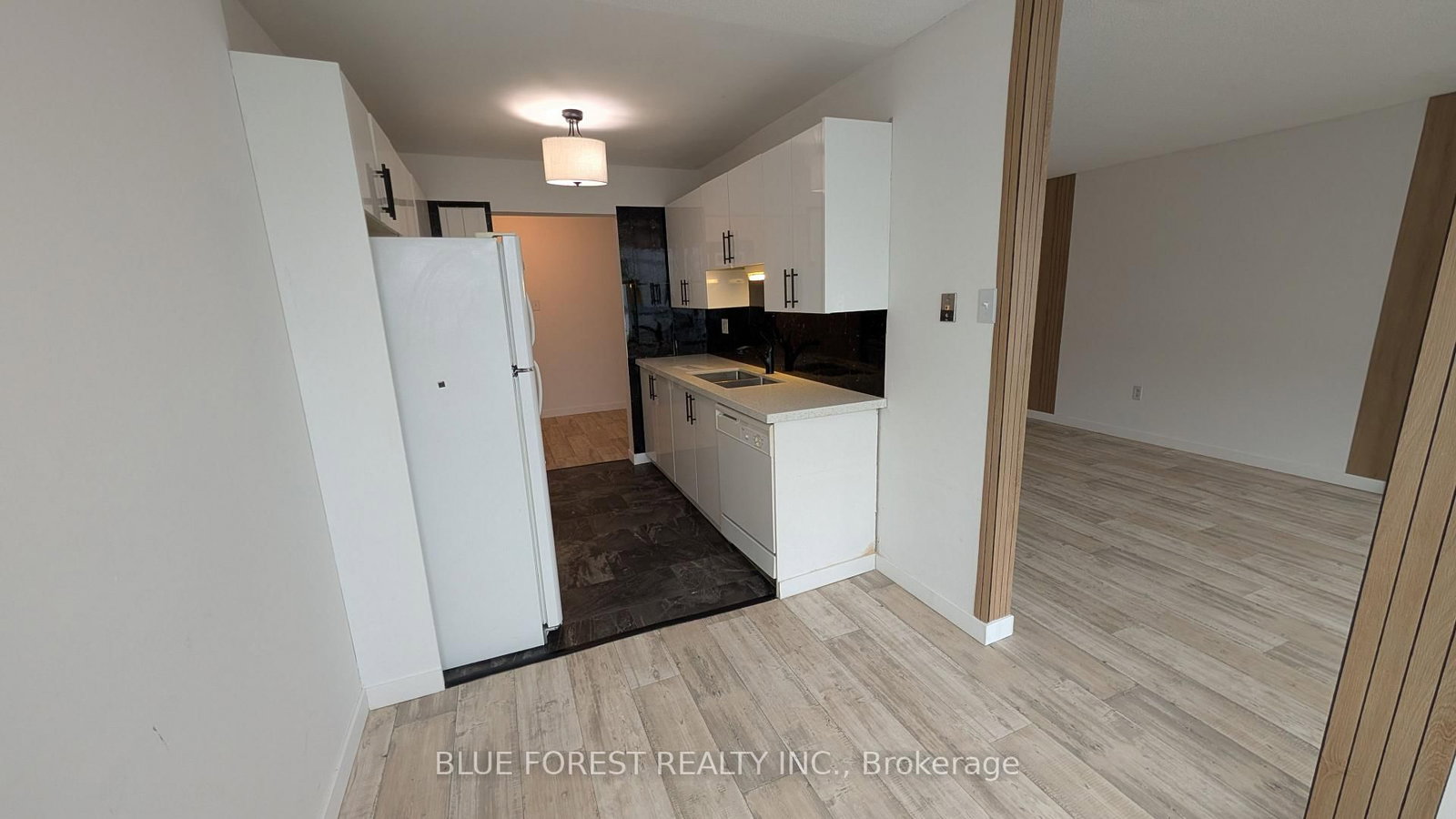 600 Grenfell Drive • #212 • London North, ON photo 14