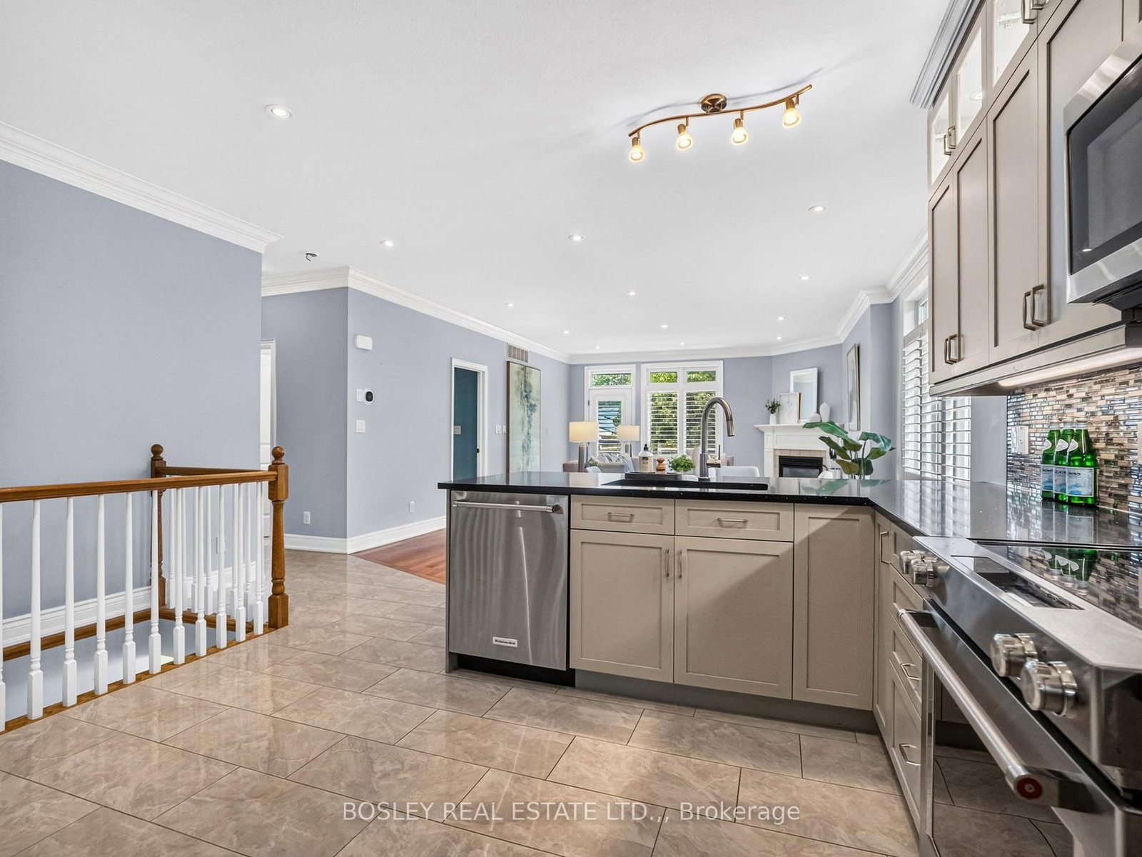 1 Emerald Common • St. Catharines, ON photo 12