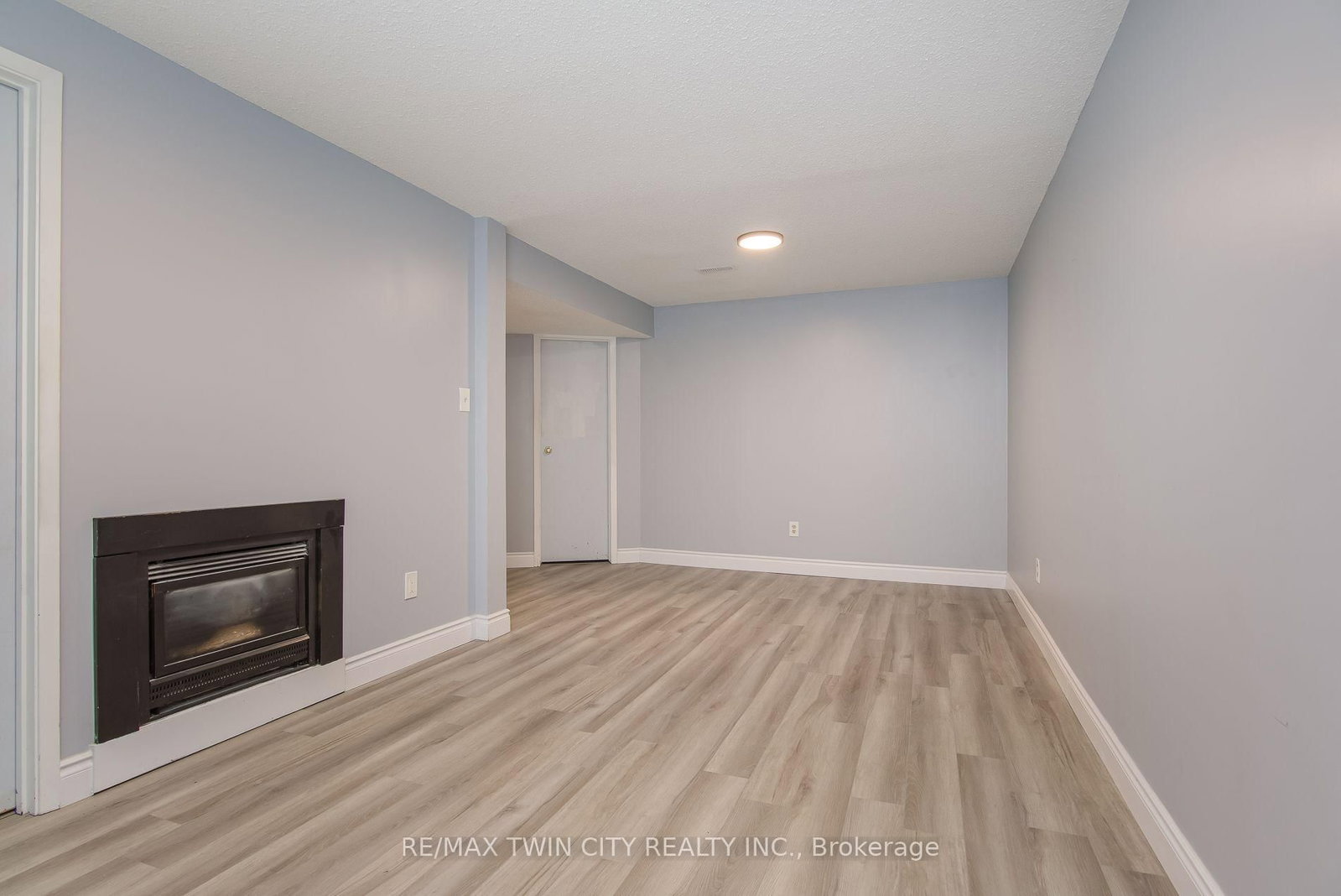 125 Sekura Crescent • #13 • Cambridge, ON photo 39