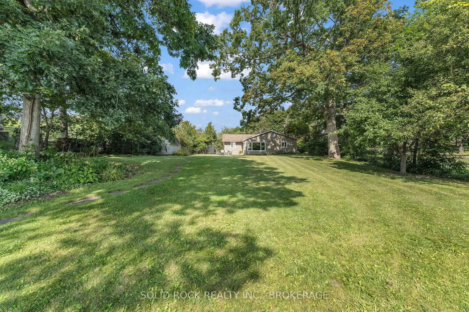 65 Blue Heron Lane • Gananoque, ON photo 10