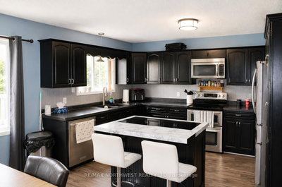 501 ATWOOD AVE • Rainy River, ON photo 8