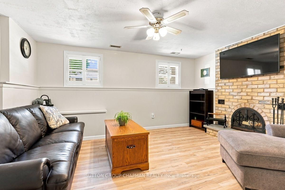 99 Inverary Crescent • London North, ON photo 16