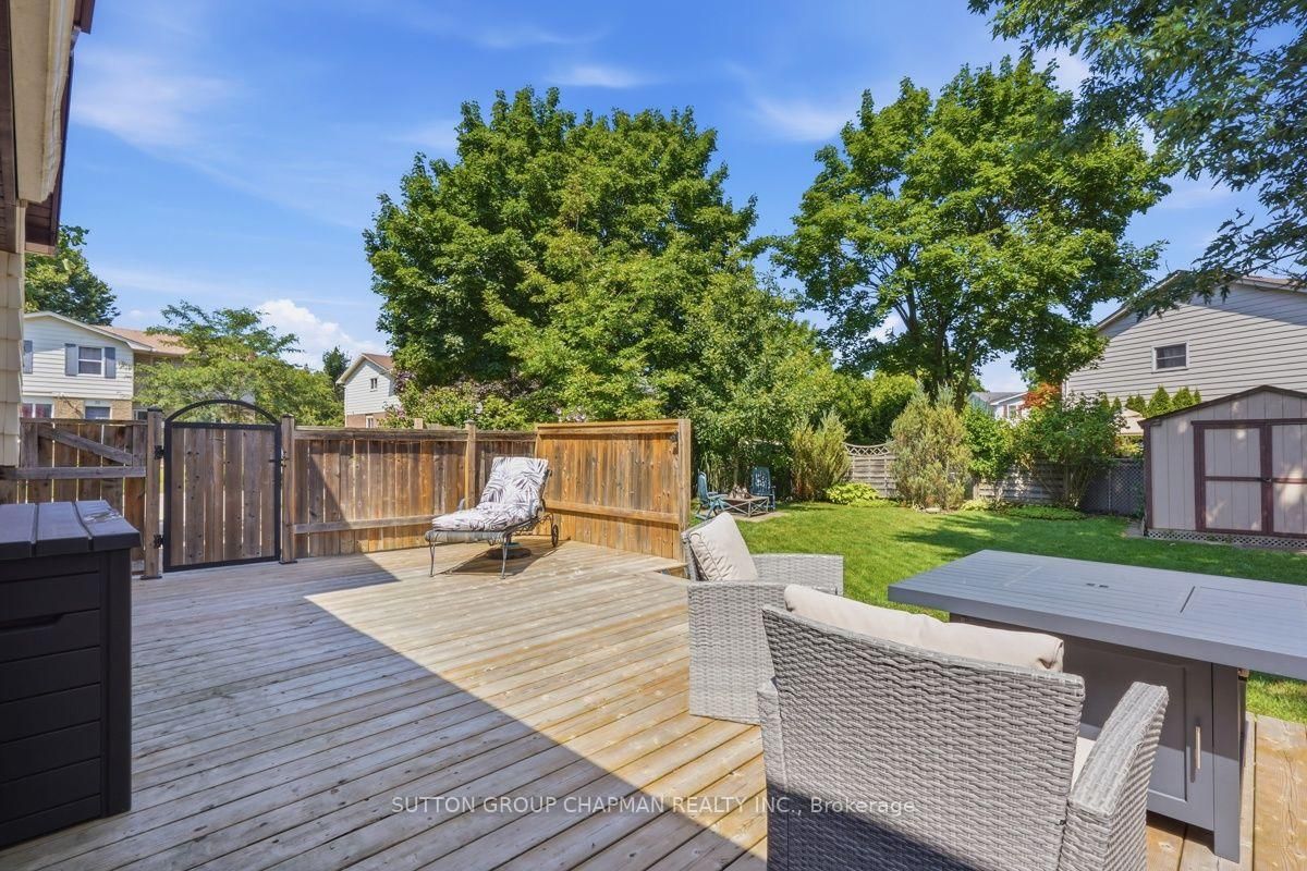 99 Inverary Crescent • London North, ON photo 21