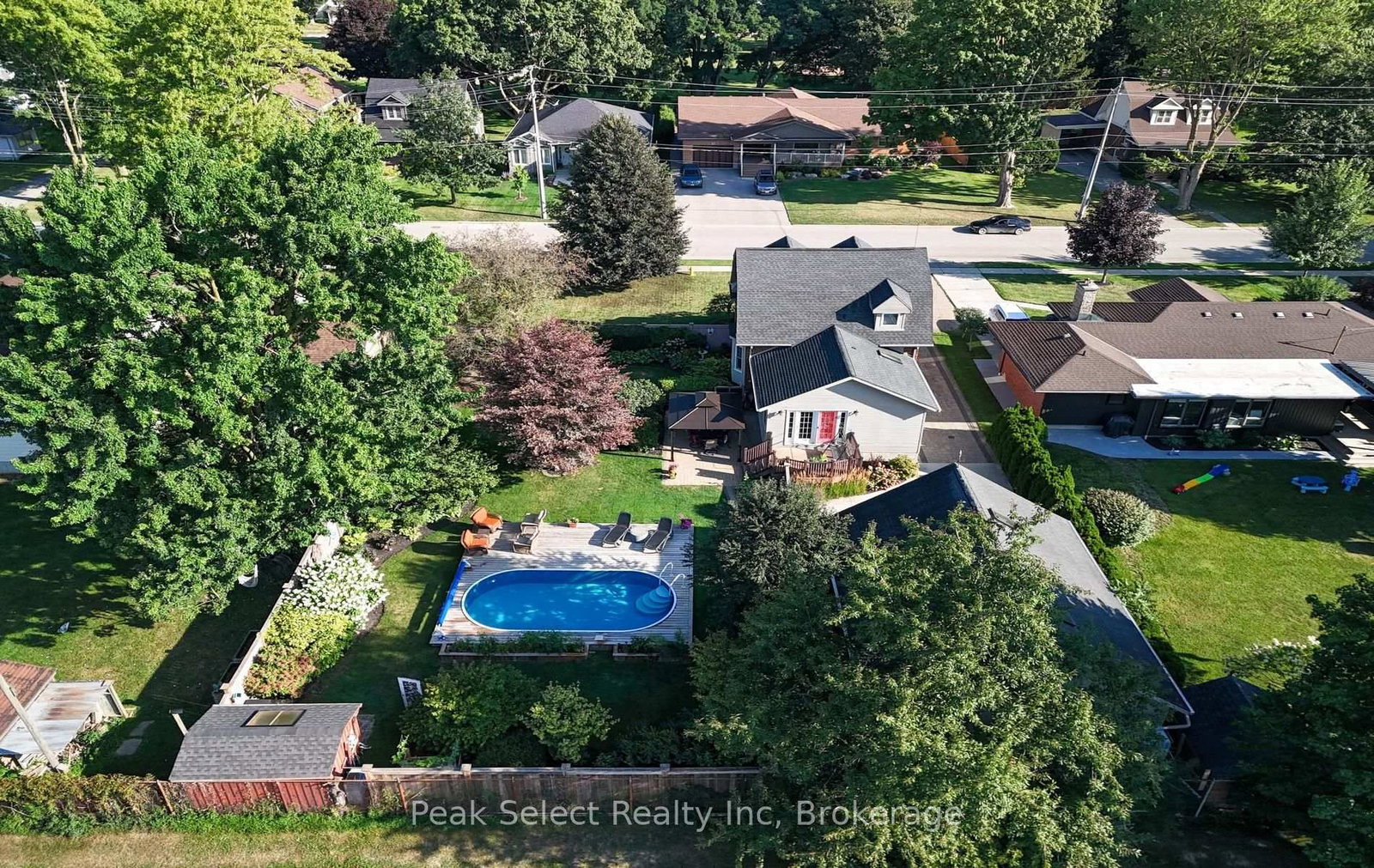 318 Elizabeth Street • St. Marys, ON photo 38